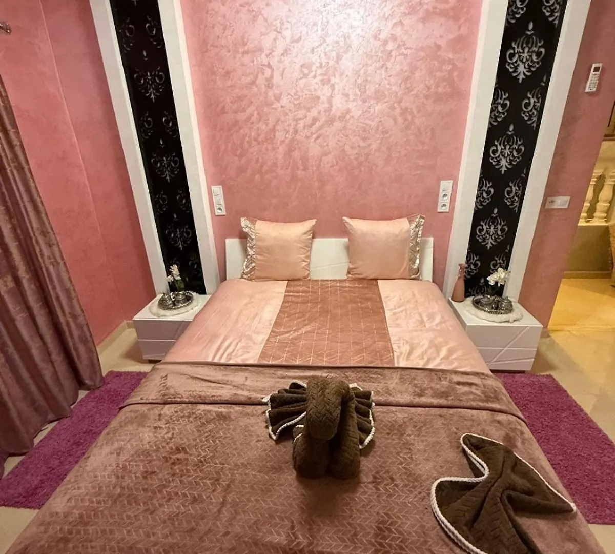 Ara Villa Marrakesz 0*,